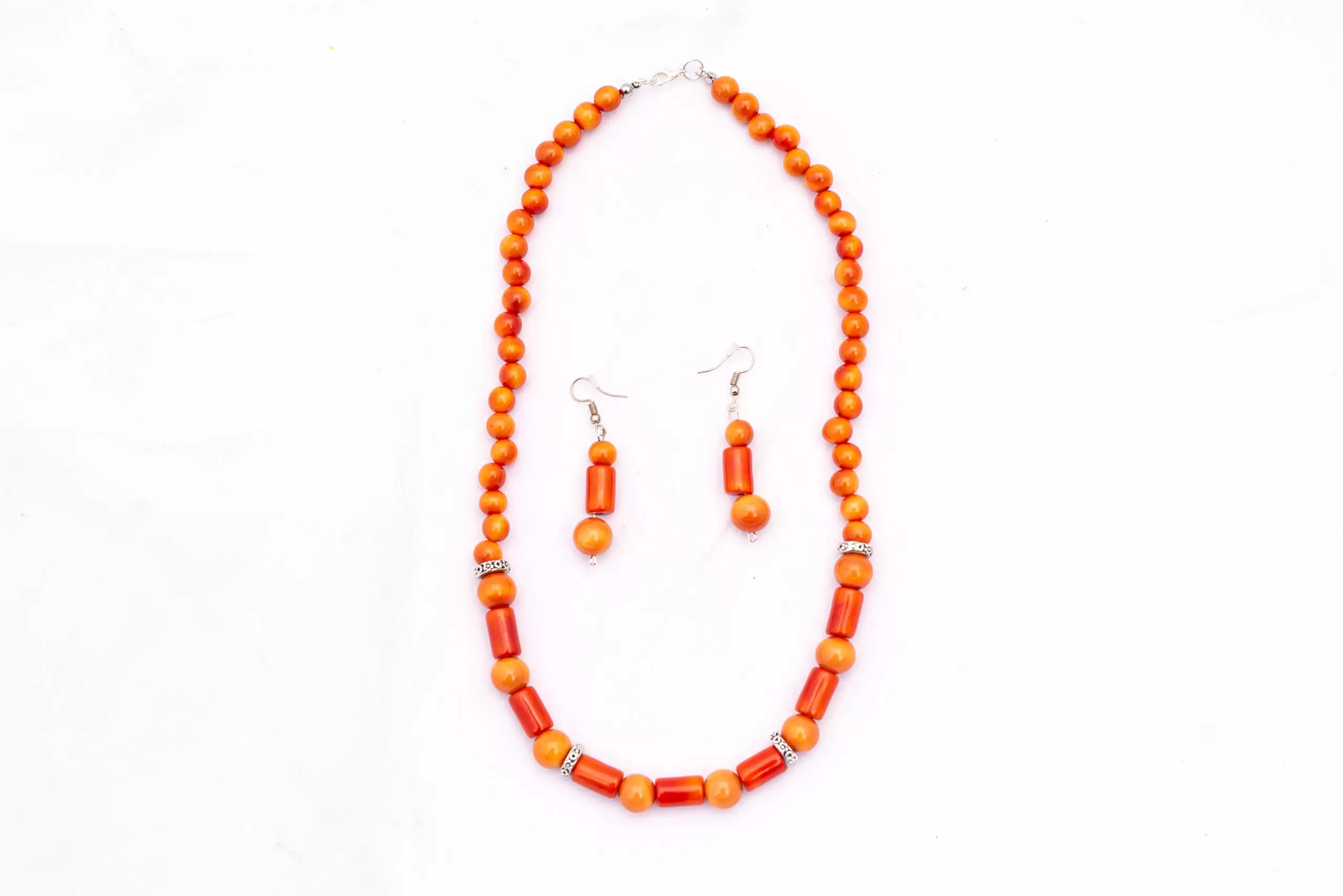 Collar y Aretes / Luna Escarlata - Imagen 4