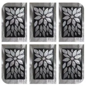 Cuadro de aluminio y marco de madera / Única