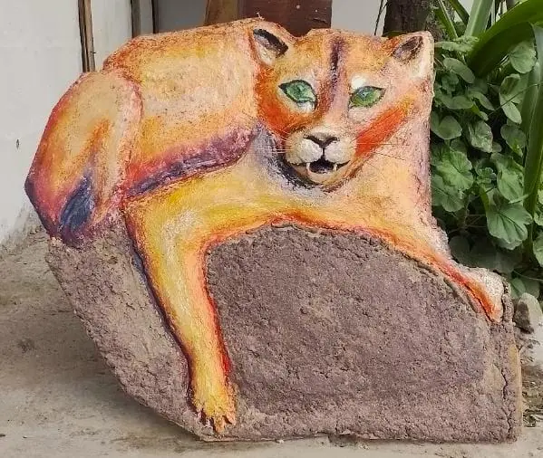 Cuadro en papel maché y madera reciclada / Única