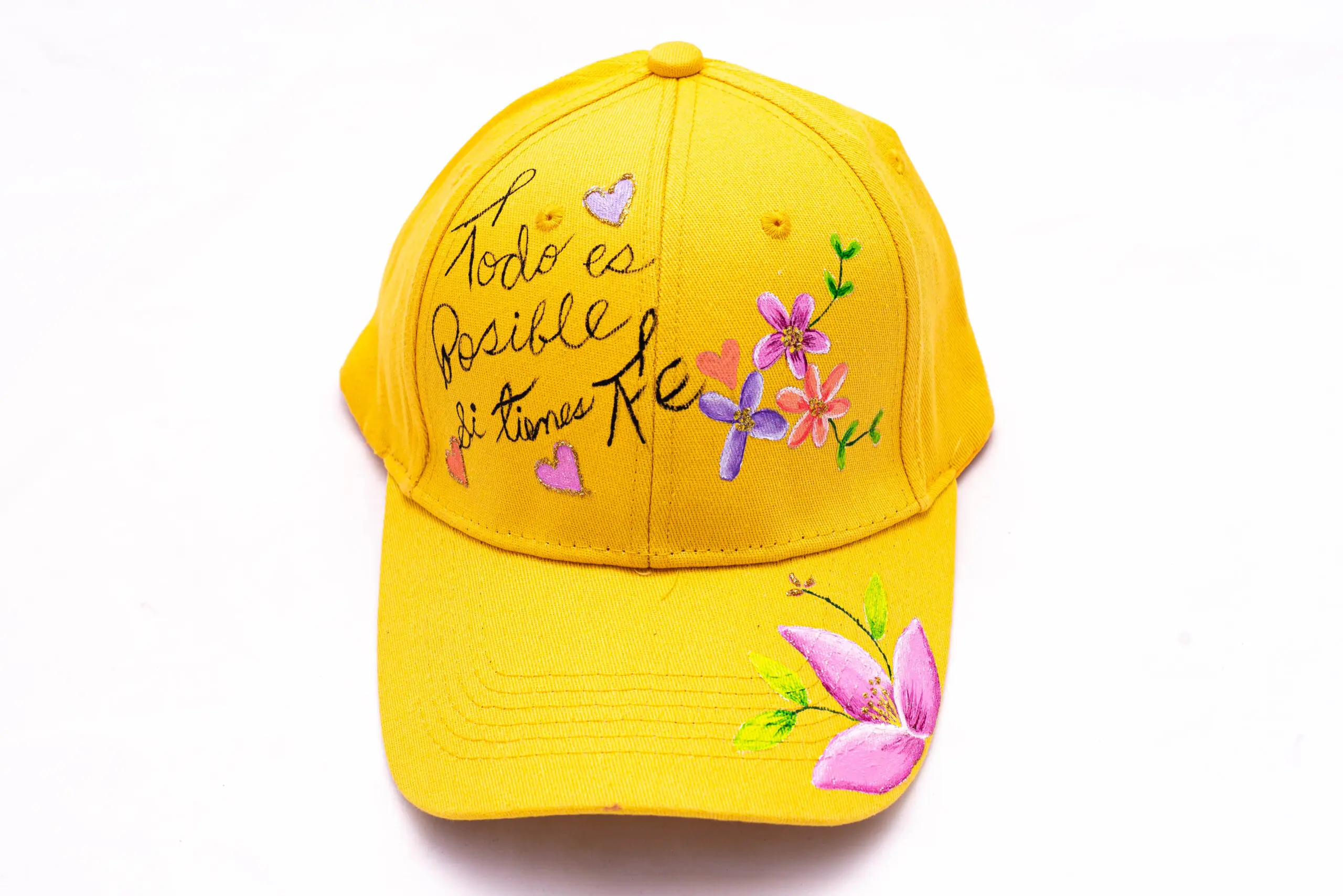 Gorra amarillo pintada a mano flor / Martha Decoraciones