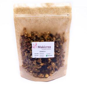 2 Granolas  Energía y salud en cada bocado / Makicrea
