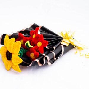 Flores hechas con chenilla o limpiapipas / Dulces Recuerdos Foamy