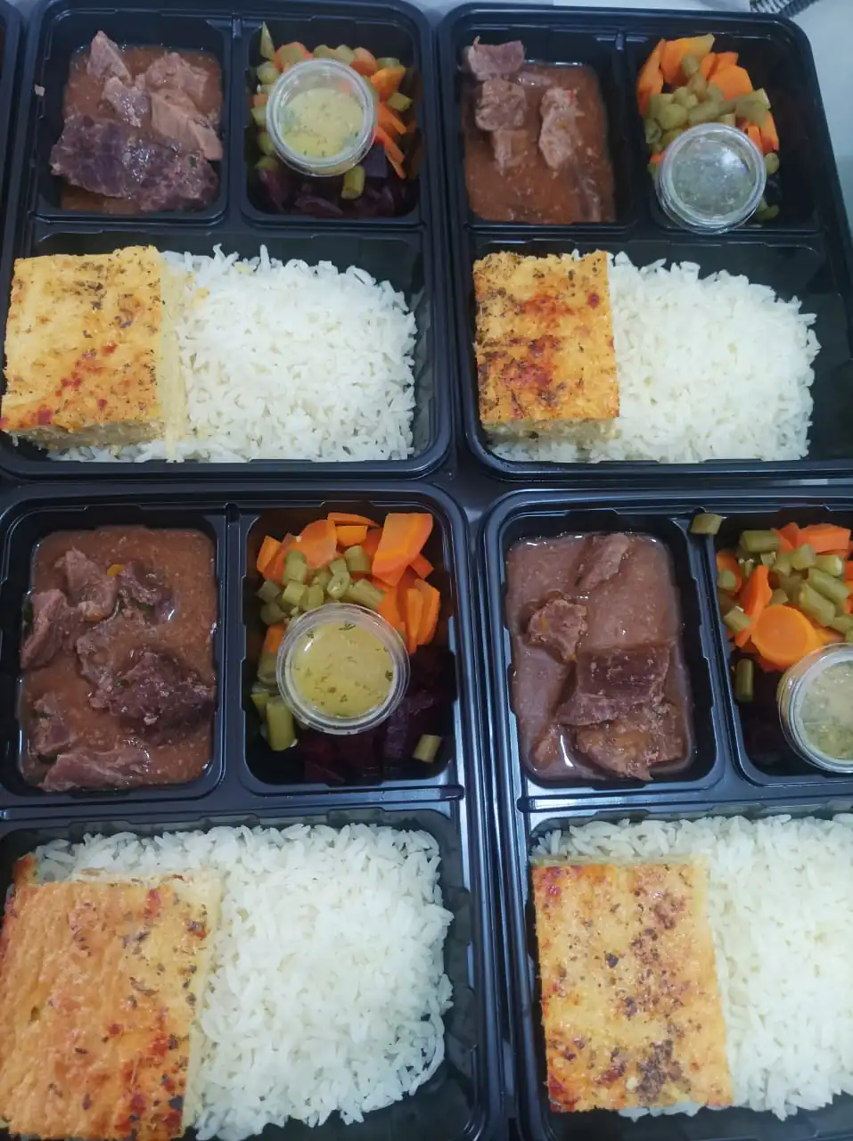 Servicio de catering - Almuerzos Corporativos / Grupo Gatfc - Imagen 4