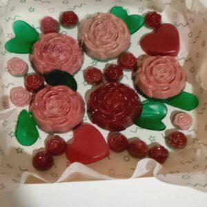 Caja de Jabones orgánicos en forma de rosas para mamá / Vaena