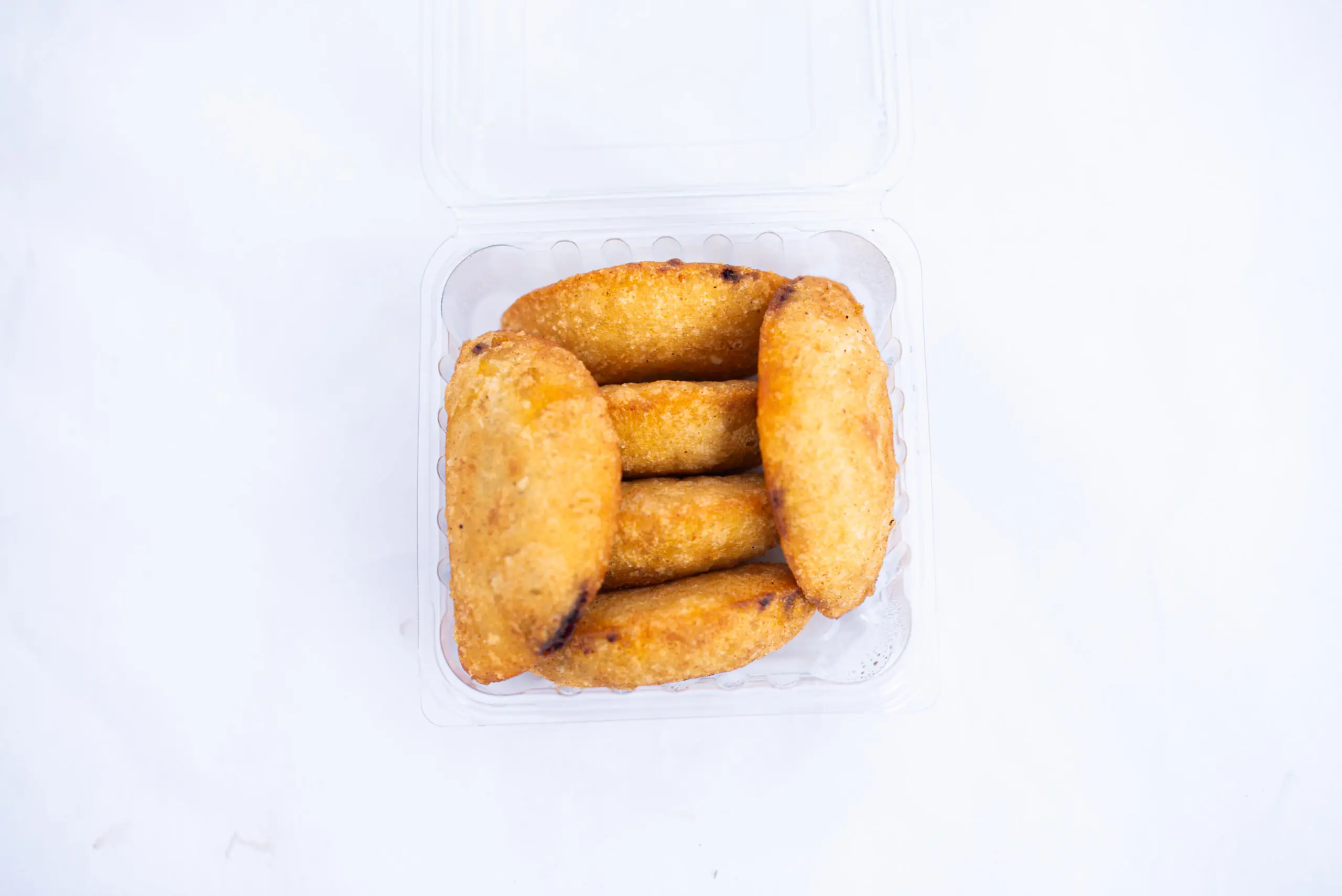 100 empanaditas rellenas / Sabores en miniatura